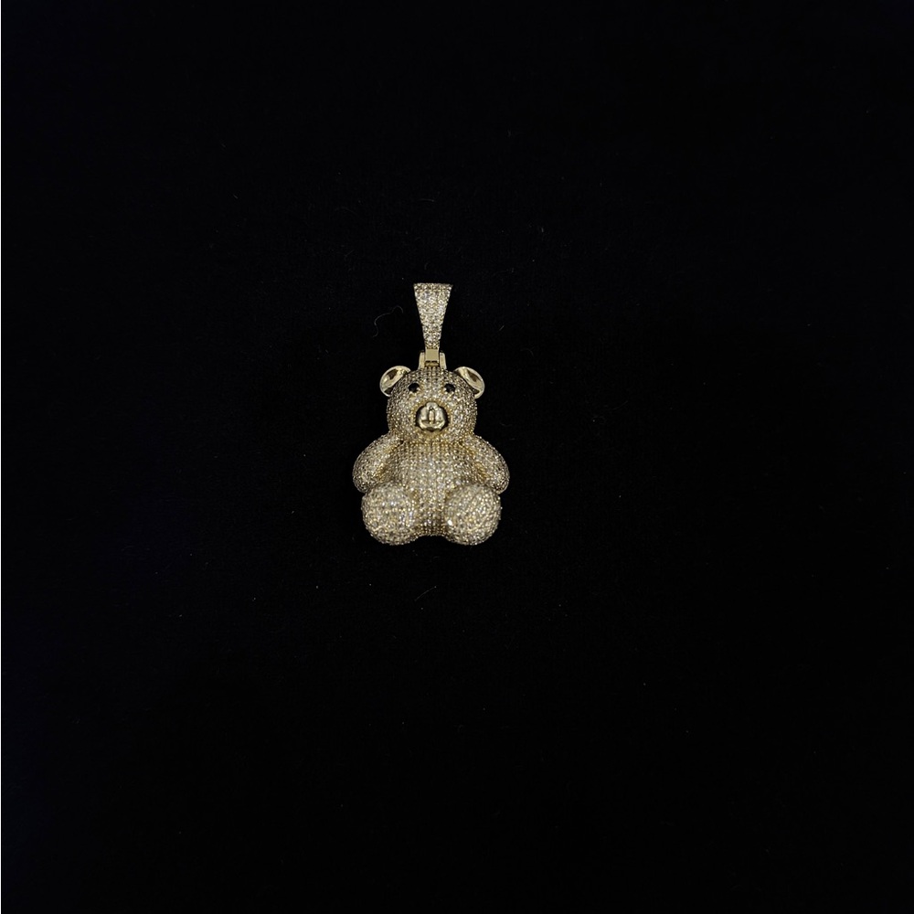 chain pendant bear